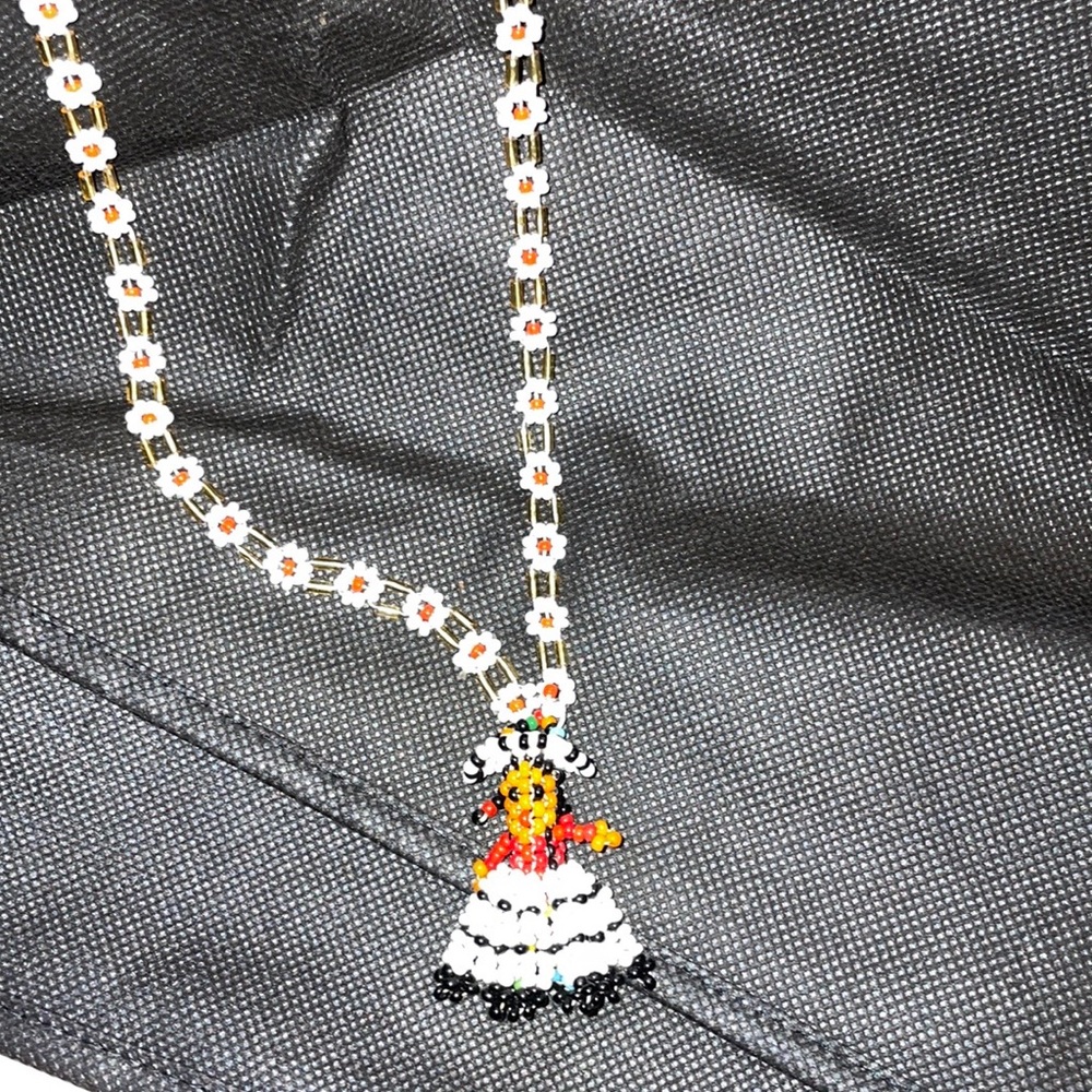 Vintage Indian, hand beaded necklace